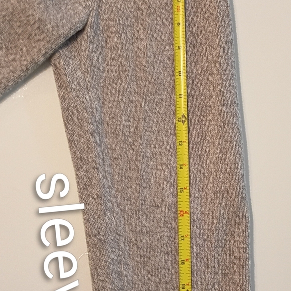 St. John's Bay Gray Sweater - Picture 8 of 16